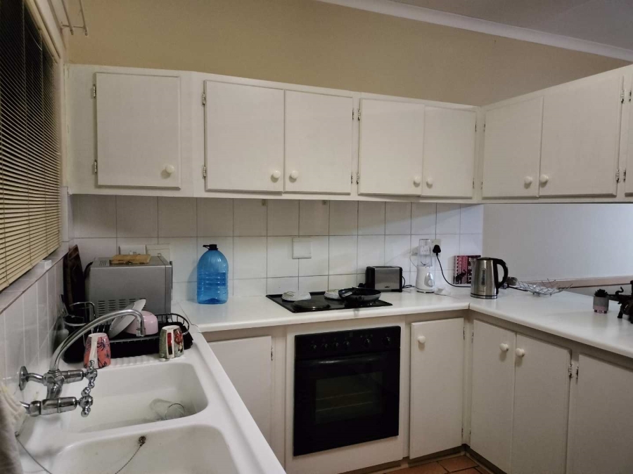 2 Bedroom Property for Sale in Langenhovenpark Free State